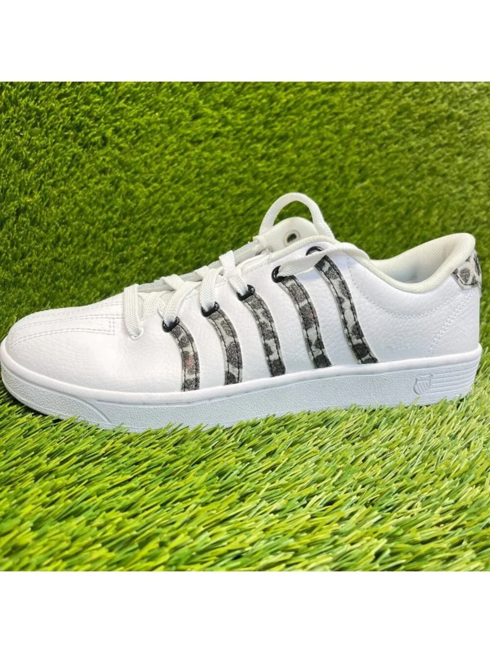 K-Swiss Court Pro II Leopard Womens Size 10 White Black Athletic Shoes Sneakers